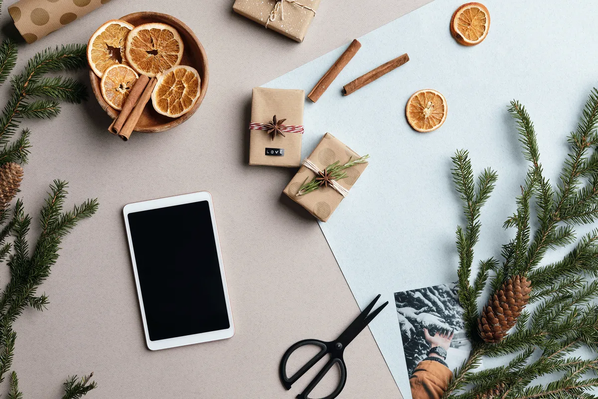 Buying digital gifts for Christmas